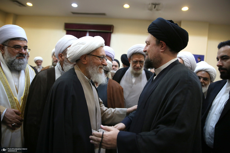 حاشیه تجدید میثاق اعضای مجلس خبرگان رهبری با آرمان‌های امام خمینی(س)؛