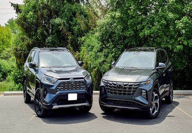 مقایسه هیوندای توسان هیبرید 2022 با تویوتا RAV4 هیبرید 
