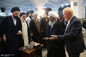 نشست علمی بررسی شخصیت و اندیشه تفسیری شهید آیت الله سید مصطفی خمینی