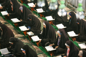 محفل انس با قرآن کریم در حرم مطهر حضرت عبدالعظیم حسنی (ع)