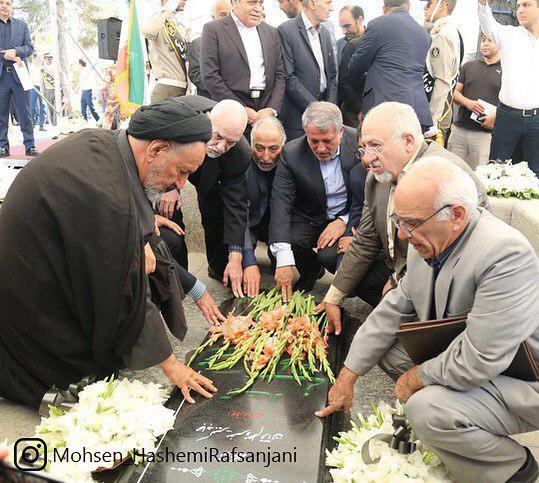 بیش از هر زمان دیگری خلاء حضور روحانیون مردمی نظیر آیت‌الله طالقانی را در جامعه حس می‌کنیم