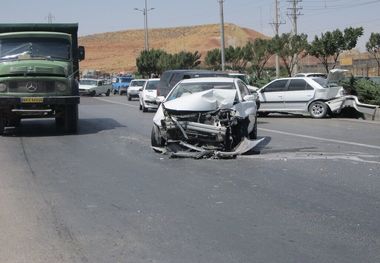 حادثه رانندگی در مسیر شاهین‌شهر- وزوان ۱۱ مصدوم برجاگذاشت