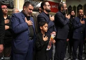 مراسم عزاداری شب تاسوعای حسینی (ع) در حسینیه امام خمینی