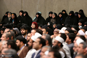 دیدار مسئولان نظام و میهمانان کنفرانس وحدت اسلامى‌ با رهبر معظم انقلاب