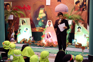 همایش جهانی سه ساله های حسینی در حسینیه جماران 1