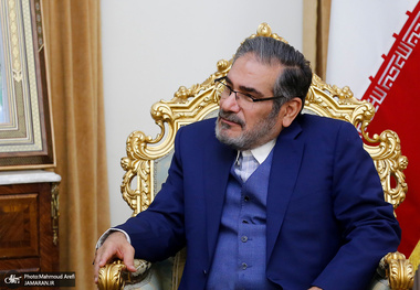 شمخانی: اگر رفتارمان با شهدا زاویه دارد، عذرخواهی کنیم/  گرفتار پرستیژ و شخصیت ظاهری شده‌ایم