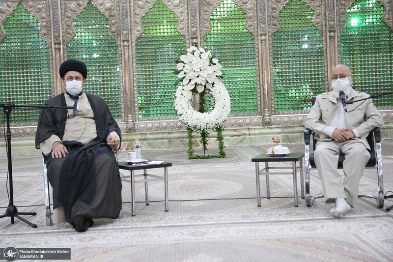 تجدید میثاق رئیس و اعضای دوره جدید شورای اسلامی شهر تهران با آرمان های امام خمینی(س)