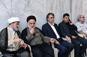 مراسم خاکسپاری پیکر مرحوم محمدعلی جماعتی (ره) در حرم امام خمینی (س)