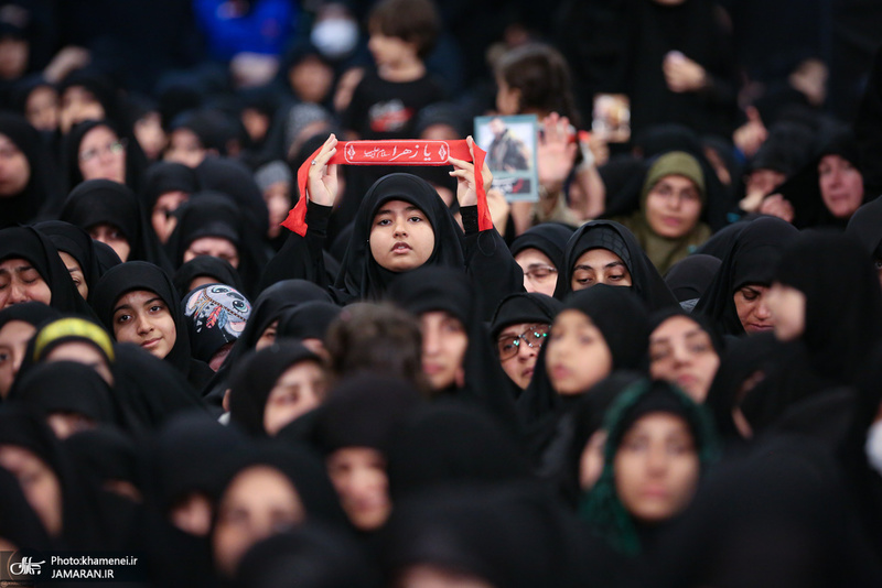 آخرین شب مراسم عزاداری حضرت اباعبدالله الحسین (ع) در حسینیه امام خمینی