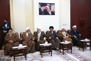 حاشیه تجدید میثاق اعضای مجلس خبرگان رهبری با آرمان‌های امام خمینی(س)؛