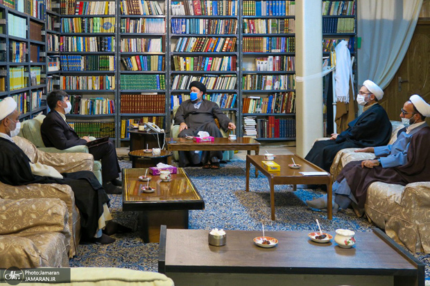 سیدحسن خمینی: دکتر فیرحی از پیشگامان تطبیق دین و دنیای معاصر است/ او برای کاستن مشکلات مفهومی و مصداقی «جمهوری اسلامی» تلاش کرد