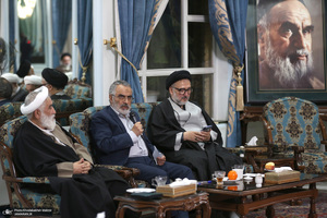 دیدار مجمع روحانیون مبارز و مجمع محققین حوزه علمیه قم با سید حسن خمینی