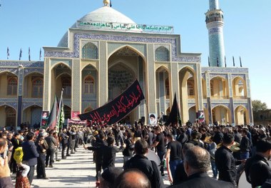 آئین سنتی 'چهل هشتم' در آستان آقا علی عباس (ع) بادرود برگزار شد