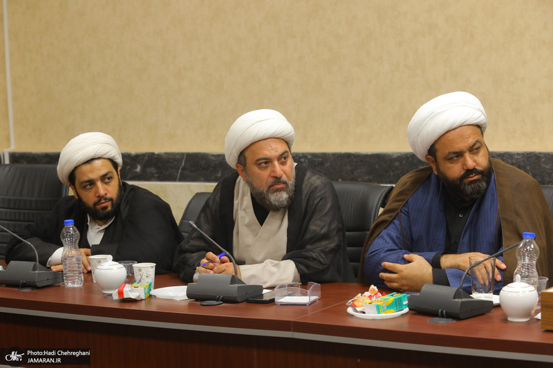 نشست بازخوانی تجارب مدیران رسانه ای در جنگ تحمیلی 12 روزه