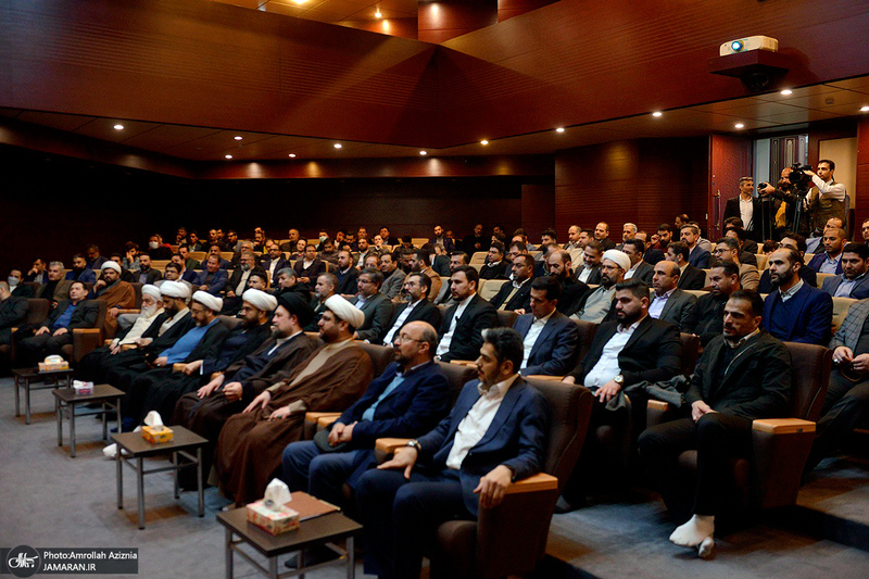 نشست صمیمی یاران وفادار امام خمینی (س)