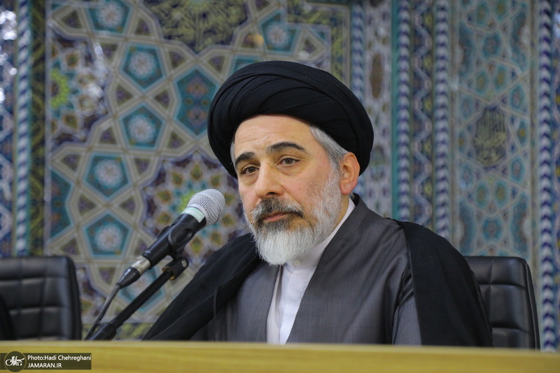 سلسله نشست های تبیین مکتب امام خمینی (س) با سخنرانی سید فرید موالی‌زاده  / موالی زاده