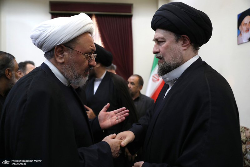 مراسم تشییع و تدفین همسر آیت الله موسوی بجنوردی (ره) در حرم امام خمینی (س)-3