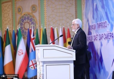 عارف: ایران توانسته پلی میان نظام سنتی و فناوری مدرن در مدیریت آب ایجاد کند/با تقویت همکاری بین‌المللی چالش‌های بحران آب را به فرصت تبدیل کنیم/ نهادهای حقوق بشری و بین‌المللی در قبال جنایت‌های رژیم غاصب صهیونیستی سکوت کرده‌اند