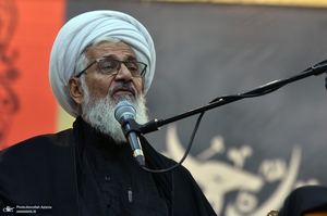 سومین شب عزاداری حضرت اباعبدالله الحسین (ع) در حرم امام خمینی