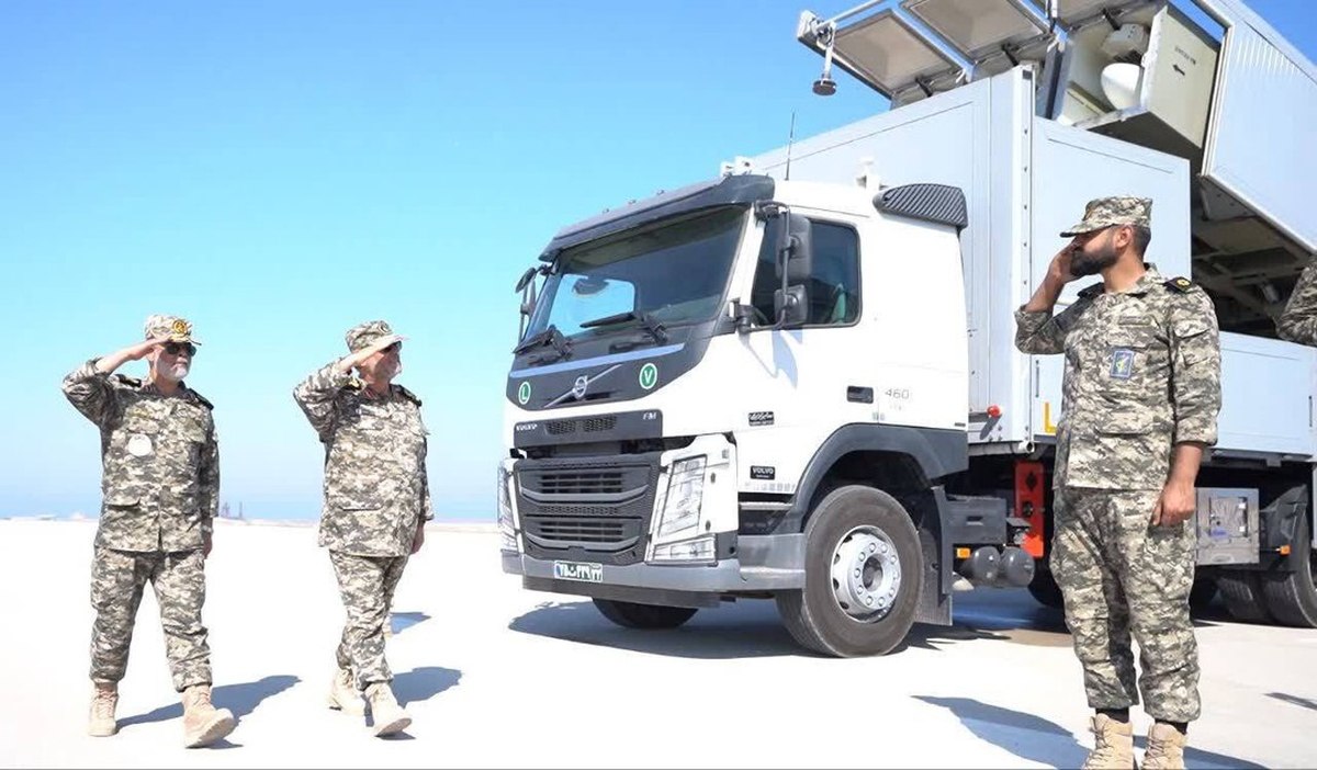 رونمایی از ده‌ها آشیانۀ امن زیرزمینی موشک‌های کروز ضد ناوشکن نیروی دریایی سپاه در جزایر سه‌گانۀ ایرانی/ سردار تنگسیری: دشمن را با کوچک‌ترین حماقت به قعر جهنم ‌می‌فرستیم 