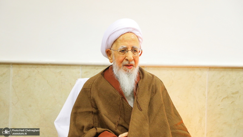 عمامه گذاری طلاب توسط مراجع عظام تقلید در روز میلاد امام علی (ع)‎