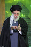حضور رهبر معظم انقلاب در حرم مطهر امام خمینی(ره)