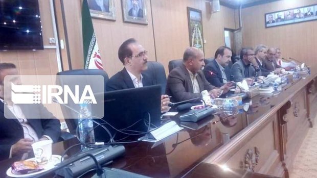 انتقاد استاندار فارس از بی‌توجهی برخی مدیران به امور جوانان