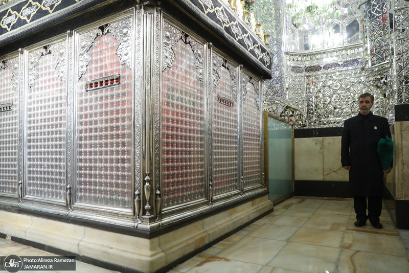 غباروبی ضریح مطهر حضرت عبدالعظیم حسنی (ع) و امام زاده حمزه (ع)