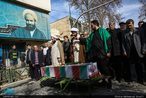 مراسم تشییع و خاکسپاری پیکر مطهر شهید گمنام در حوزه علمیه معیر 