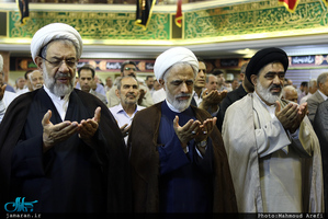 نماز عید فطر در حسینیه شماره 2 جماران