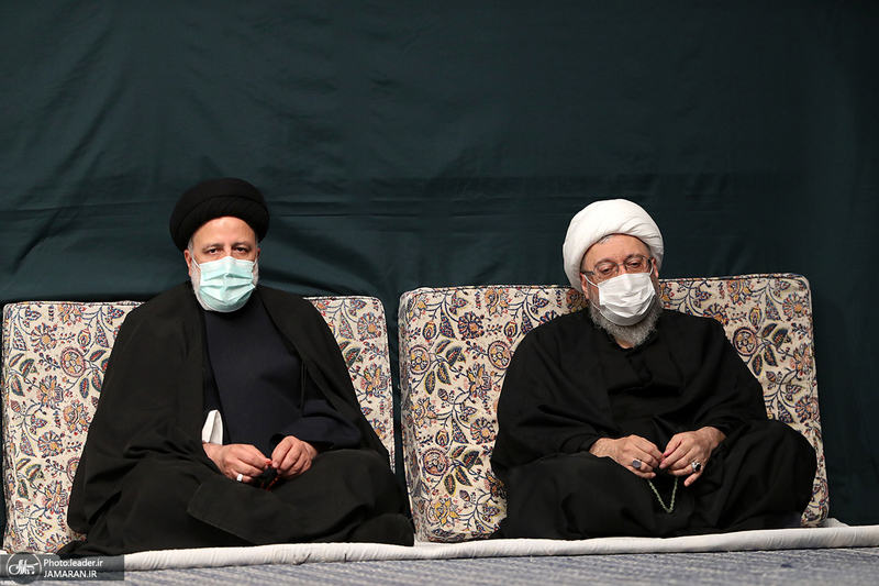 پنجمین شب مراسم عزاداری حضرت فاطمه‌ زهرا (س) در حسینیه امام خمینی