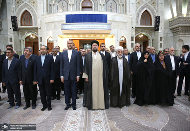 تجدید میثاق وزیر ، معاونان و مسئولان وزارت خارجه با آرمان های حضرت امام (س) 