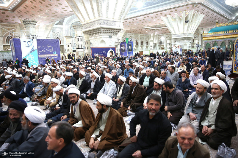 مراسم بیست‌و‌نهمین سالگرد ارتحال حاج سید احمد خمینی و بزرگداشت آیت‌الله بجنوردی در حرم امام
