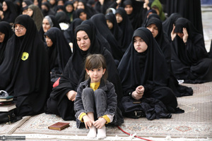 احیای شب بیست و یکم ماه مبارک رمضان در حرم مطهر امام خمینی (س)