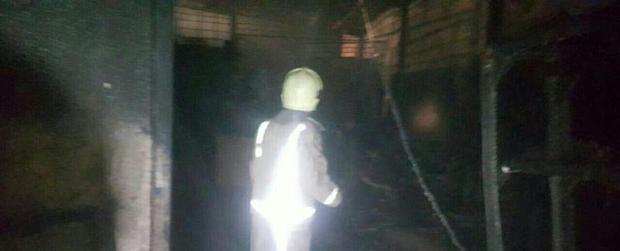 آتش سوزی در کارگاه مبل سازی در جنوب تهران با یک مصدوم