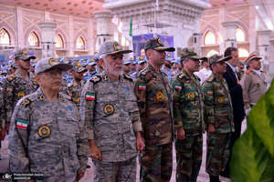 تجدید میثاق فرماندهان، پیشکسوتان و دانشجویان اعزامی ارتش به دروه معارف جنگ با آرمان های امام خمینی (س)