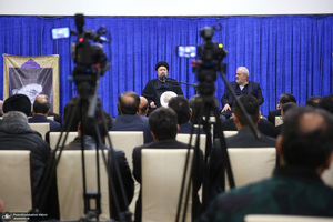 دیدار وزیر و کارکنان وزارت نیرو با سید حسن خمینی