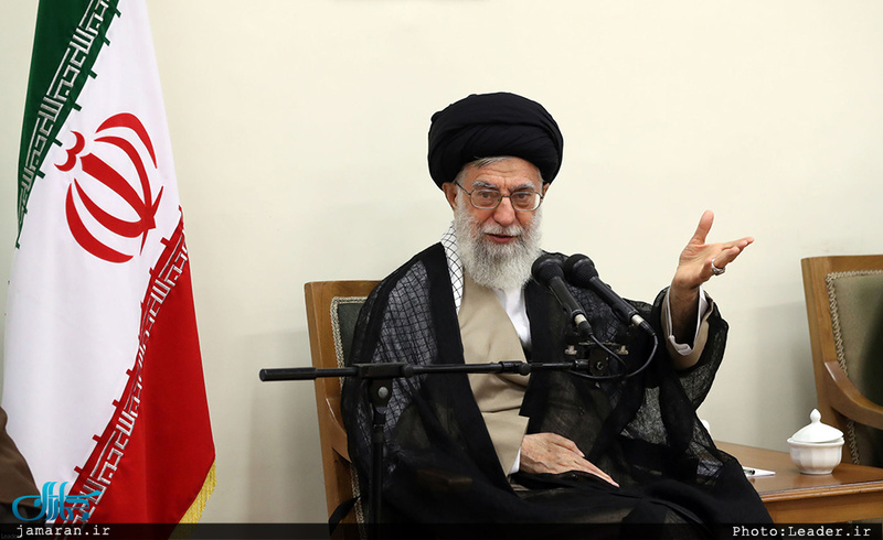 دیدار جمعی از مسئولان و فعالان فرهنگی از استان‌های یزد و همدان با رهبر معظم انقلاب 