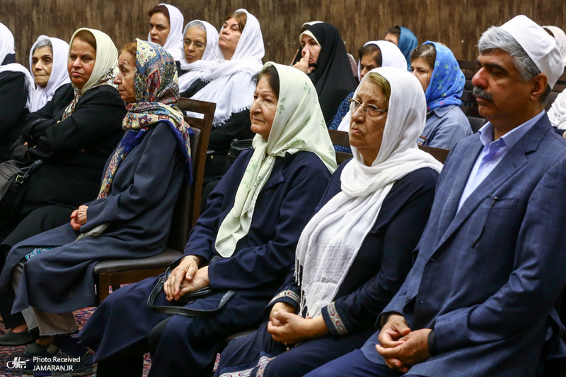 مراسم بزرگداشت امام خمینی در آتشکده زرتشتیان