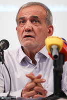 نشست پرس و پاسخ با مسعود پزشکیان در دانشگاه تهران