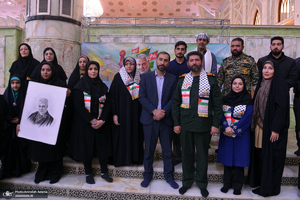 اجتماع بزرگ کارگران به مناسبت سالگرد شهادت حاج قاسم سلیمانی در حرم امام خمینی (س)