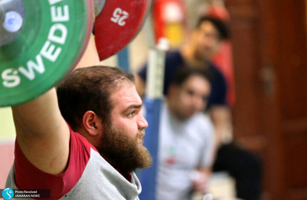 توافق وزنه برداران معترض با انوشیروانی