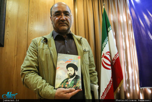 نشست نقد و بررسی کتاب زندگینامه و مبارزات آیت الله سید مصطفی خمینی(ره)