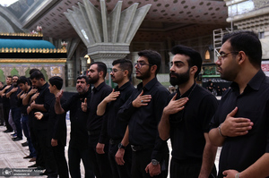 عزادارای روز تاسوعا در حرم امام خمینی (س)