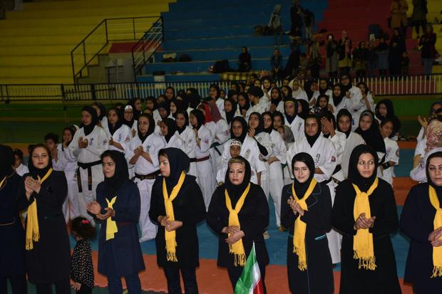تیم کاراته بانوان ایران، قهرمان مسابقات بین‌المللی شین کاراته در یزد شد