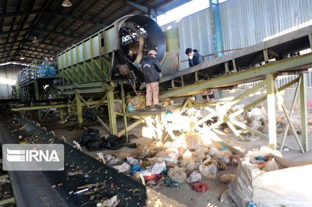 واحد بازیافت زباله خمین برای مقابله با کرونا تعطیل شد