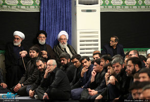 آخرین شب مراسم عزاداری حضرت اباعبدالله الحسین(ع) با حضور رهبر معظم انقلاب