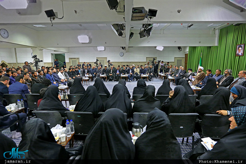 دیدار جمعی از شاعران مذهبی‌سرا با رهبر معظم انقلاب 