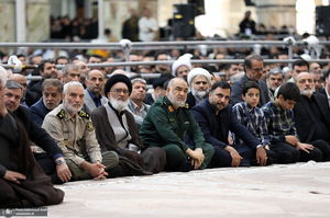 حضور شخصیت‌های سیاسی و مسئولان کشوری و لشکری در مراسم سالگرد ارتحال حضرت امام خمینی (س) -2