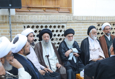 بزرگداشت سی و چهارمین سالگرد ارتحال امام خمینی (س) در قم